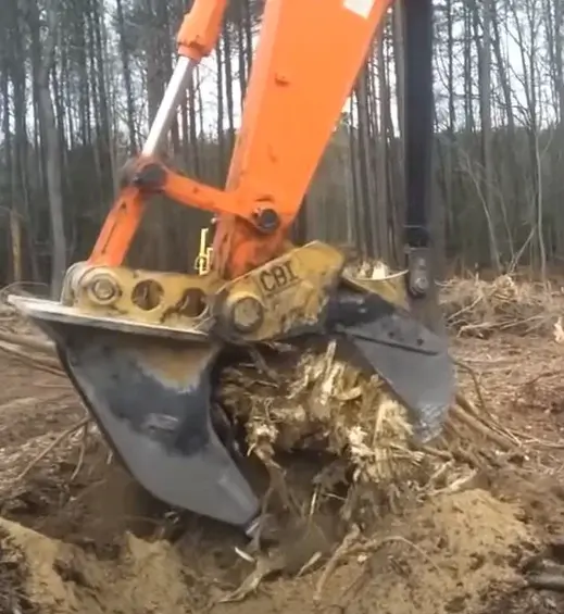stump-removal-excavator-claw-bucket